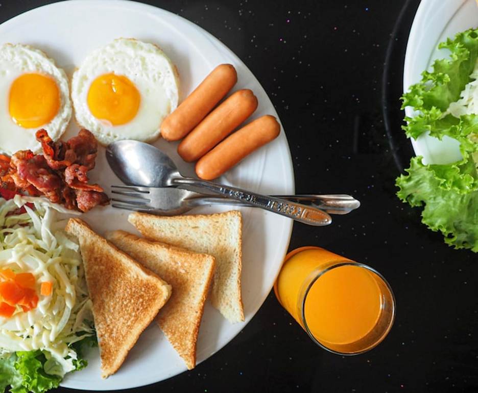 Easy Breakfast Ideas and Quick Omelet Recipe for Mornings